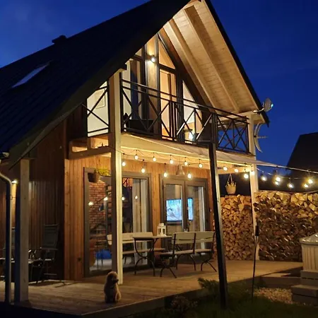 Przystanek Patulskie 別荘 *