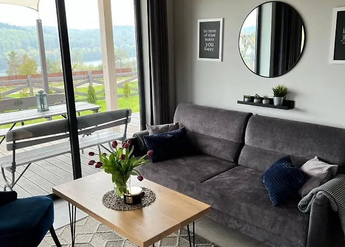 Przystanek Patulskie Semesterbostad Pierszczewo